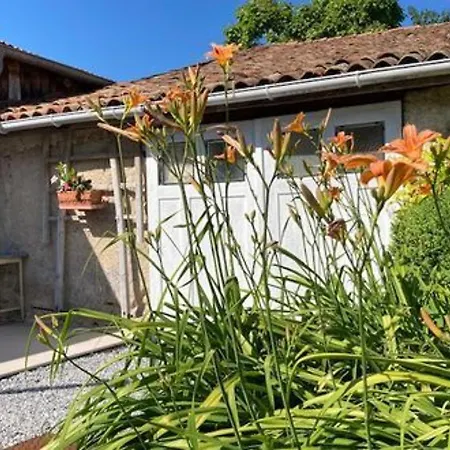 Avec Terrasse Près Du De Madine, Idéal Pour 2 à 4 Personnes - Fr-1-585-90 Buxieres-sous-les-Cotes